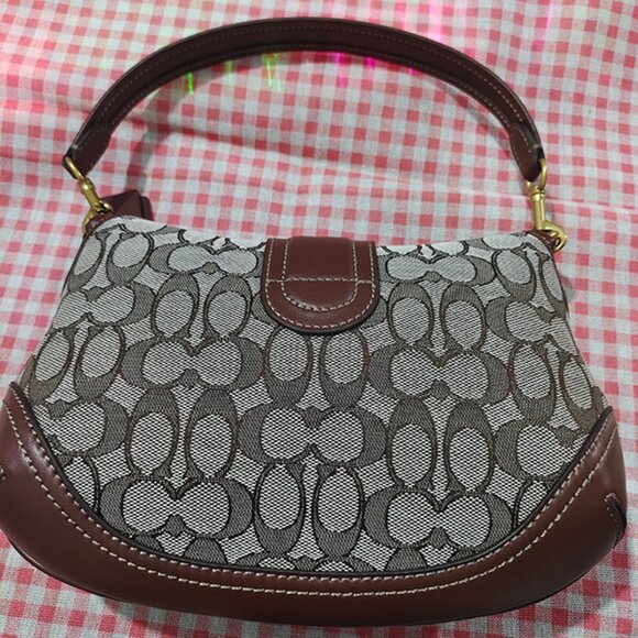 Coach Soho Signature Jacquard Brown Shoulder Bag - Picture 2 of 8